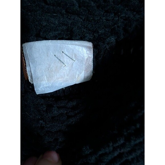 NWOT POL Chunky Knit Oversized Distress Black Turtleneck Cowl Sweater Size M N91 - Picture 4 of 8